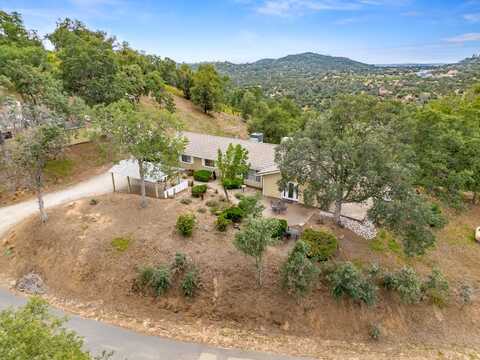 46580 Konklin Road, Coarsegold, CA 93614