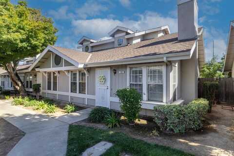 5455 Marty Avenue N, Fresno, CA 93711