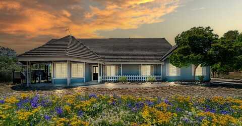 43480 Cave Stone Court, Coarsegold, CA 93614