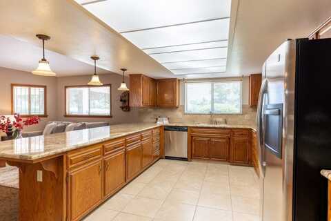16895 Road 30 1/2, Madera, CA 93636