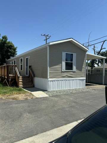 820 S Chinowth Road, Visalia, CA 93277