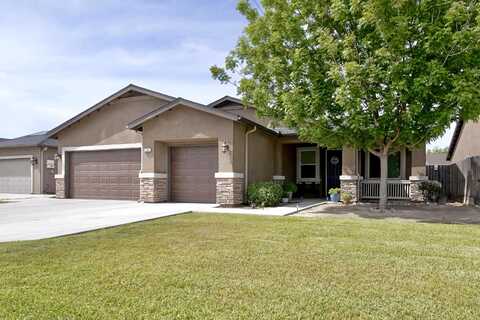 1344 W Willis Court, Hanford, CA 93230