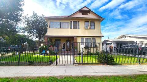 333 N L Street, Dinuba, CA 93618