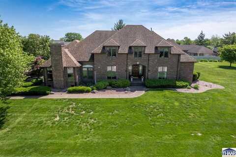 6754 W Manor Drive, Terre Haute, IN 47802