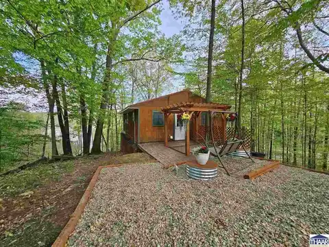 7665 E Butterman, Rockville, IN 47872