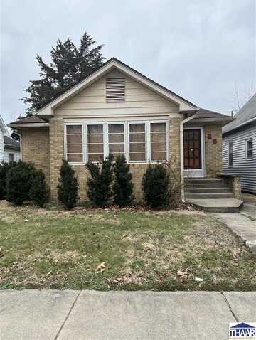 29 S 19th Street, Terre Haute, IN 47807