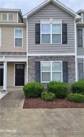 168 Collinwood Drive, Raeford, NC 28376