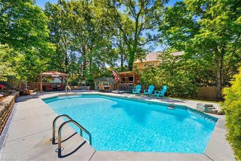 4802 Worchester Place, Jamestown, NC 27282