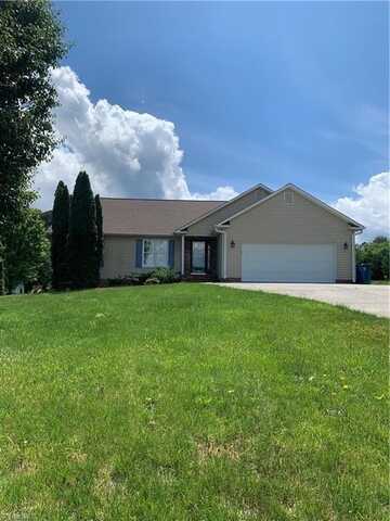 130 Pepperstone Drive, Mocksville, NC 27028