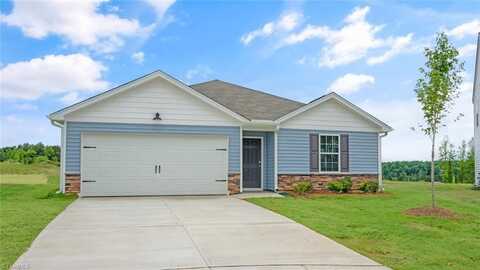 4588 Red Oak Drive, Trinity, NC 27370