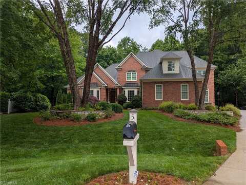5 Genoa Court, Greensboro, NC 27455