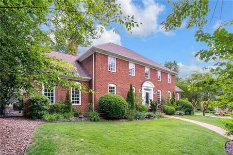 900 McDowell Drive, Greensboro, NC 27408