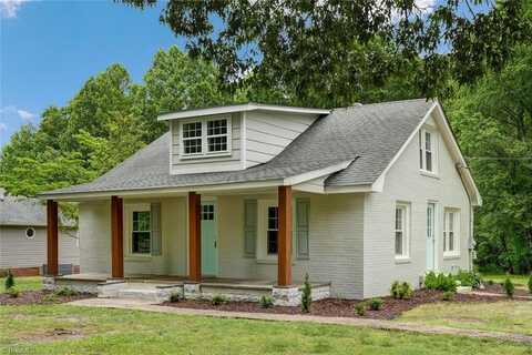 222 S Edgewood Road, Eden, NC 27288