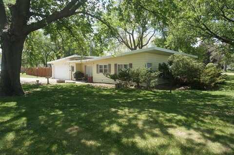 2004 Samson Avenue, Fort Dodge, IA 50501