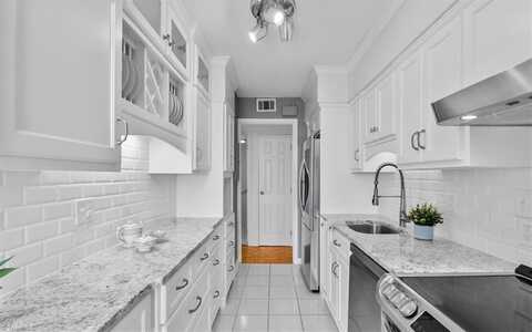 1101 N Elm Street, Greensboro, NC 27401