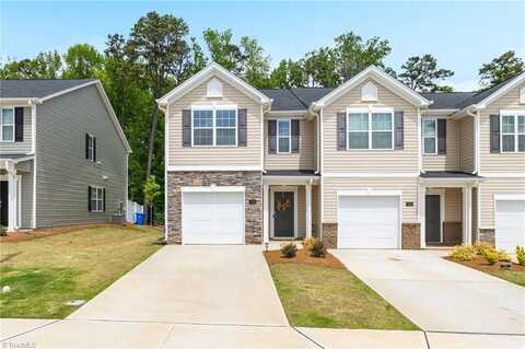 1133 EVELYNNVIEW Lane, Kernersville, NC 27284