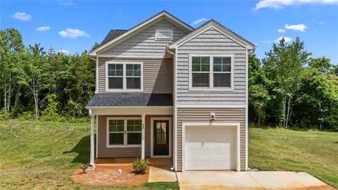 630 East Street, Reidsville, NC 27230