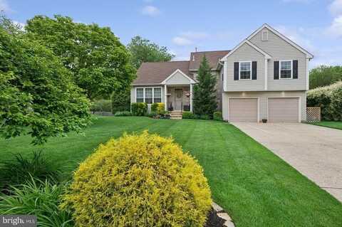 13 WARRINGTON COURT, MOUNT LAUREL, NJ 08054