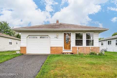 23 Marathon Street, Toms River, NJ 08757
