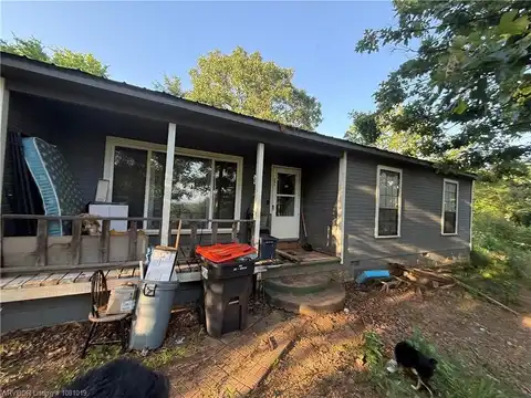 201 Lorie LN, Pocola, OK 74902