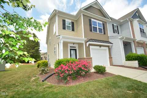 881 Saratoga Drive, Durham, NC 27704