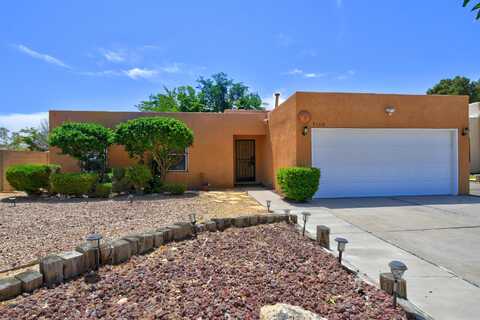 7116 TESUQUE Drive NW, Albuquerque, NM 87120
