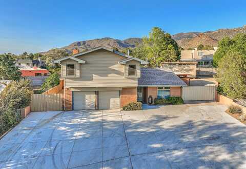 14317 MEL SMITH Court NE, Albuquerque, NM 87123