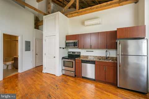 4 LEVERINGTON AVENUE, PHILADELPHIA, PA 19127