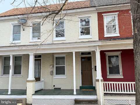 307 WALNUT STREET, POTTSTOWN, PA 19464