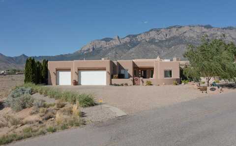 11401 SAN BERNARDINO Drive NE, Albuquerque, NM 87122