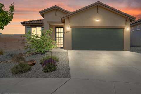 2001 WHITE SQUALL Drive NW, Albuquerque, NM 87120