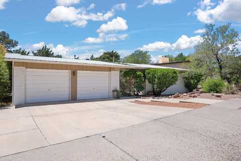 3909 CAMINO DE LA SIERRA NE, Albuquerque, NM 87111