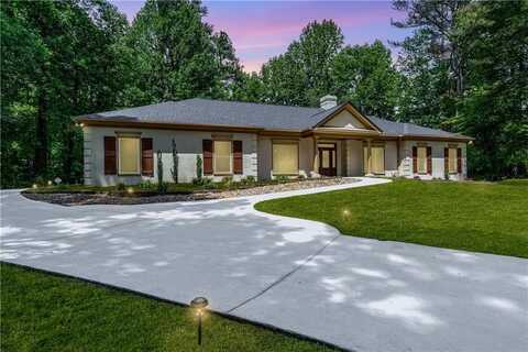 140 Emily Drive SW, Lilburn, GA 30047