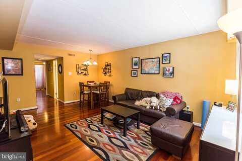 512 S 12TH STREET, PHILADELPHIA, PA 19147