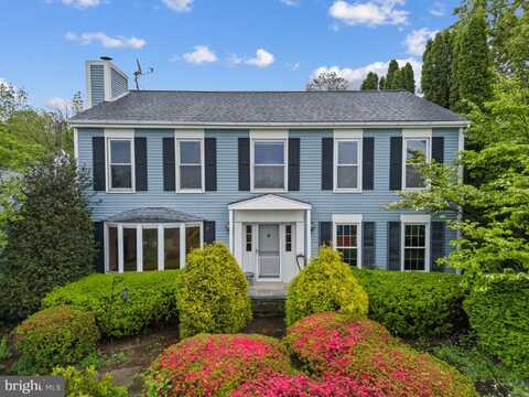 2700 REDINGTON ROAD, HELLERTOWN, PA 18055