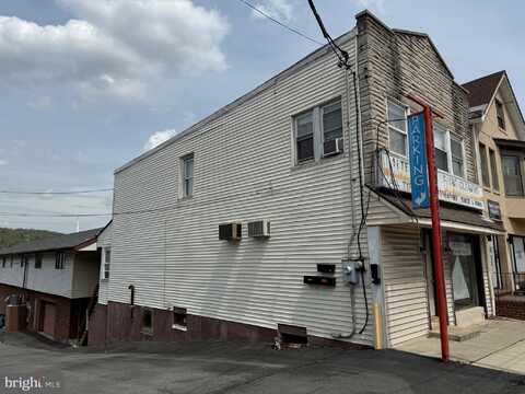 2441 PERKIOMEN AVENUE, READING, PA 19606