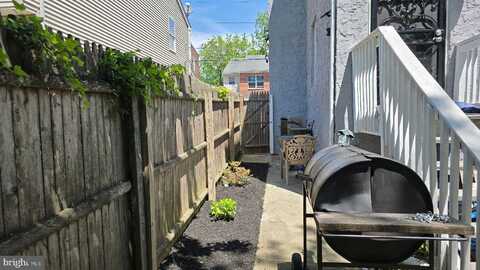 129 PASSAIC STREET, TRENTON, NJ 08618