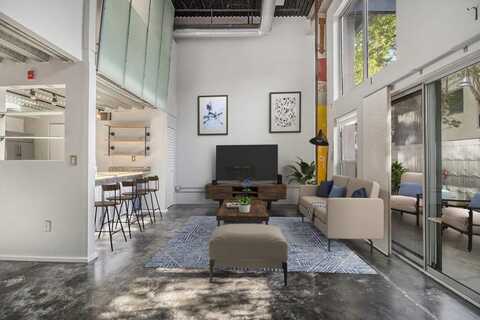 195 Arizona Avenue, Atlanta, GA 30307