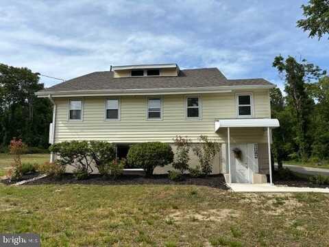 1042 W. WALNUT ROAD W, VINELAND, NJ 08360
