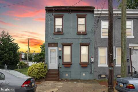 418 VINE STREET, CAMDEN, NJ 08102