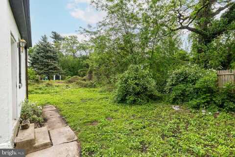 28 E JOHNSON STREET, PHILADELPHIA, PA 19144