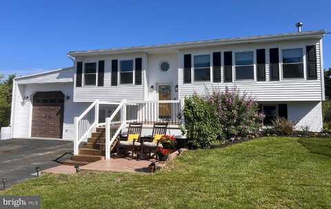 11 HARBOR VIEW DRIVE, HOLTWOOD, PA 17532
