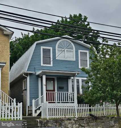 129 E CORK STREET, WINCHESTER, VA 22601