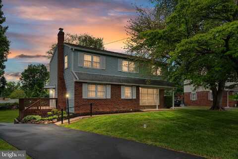 31 TRAVERSE DRIVE, PLYMOUTH MEETING, PA 19462