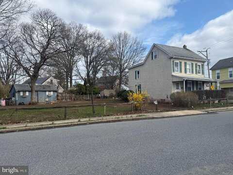 3 W RACE STREET, POTTSTOWN, PA 19464