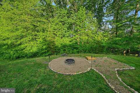 520 OAK GROVE DRIVE, MINERAL, VA 23117