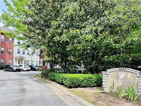5641 Roswell Road, Sandy Springs, GA 30342