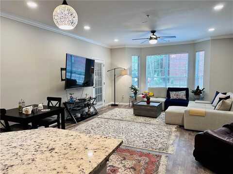 5641 Roswell Road, Sandy Springs, GA 30342