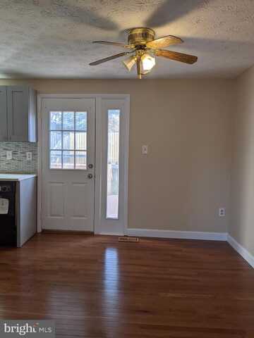 18005 QUEEN ELIZABETH DRIVE, OLNEY, MD 20832