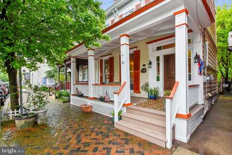 91 N MAIN STREET, LAMBERTVILLE, NJ 08530